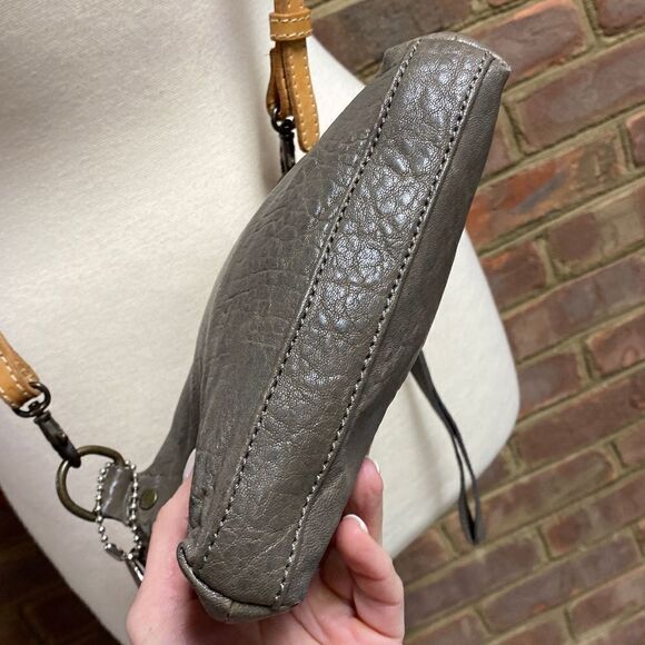 Will Leather Goods Mocha Convertable Wristlet & Crossbody Bag - Picture 6 of 11